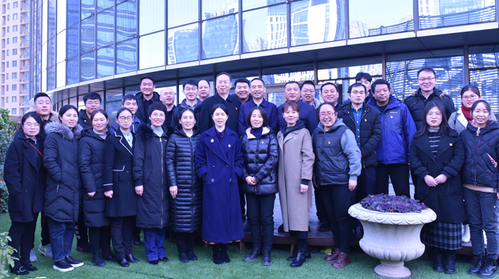 卫华集团党员参观康利达党建工作